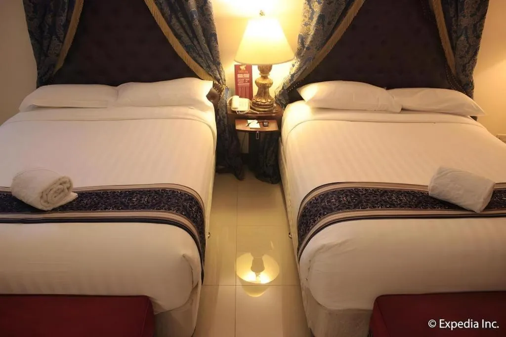 Bed in Subic Bay Venezia