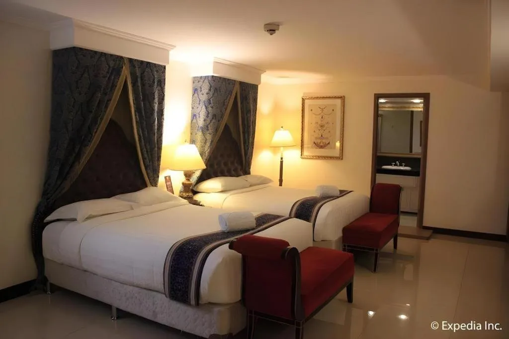 Bed in Subic Bay Venezia