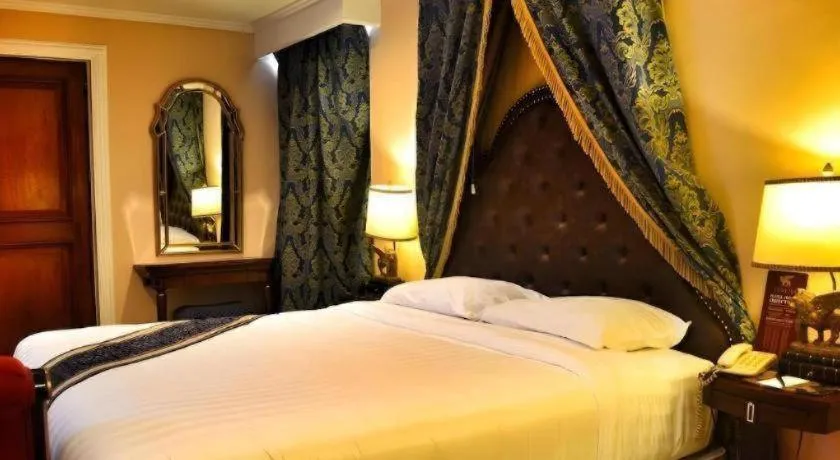 Bed in Subic Bay Venezia