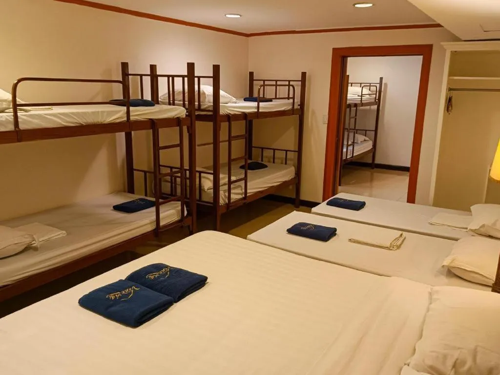 Bed in Subic Bay Venezia