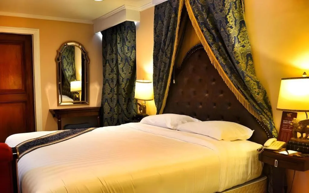 Bed in Subic Bay Venezia