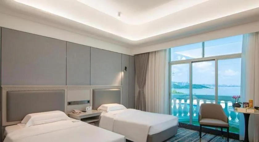 Bed in Zhuhai Dehan Hotel