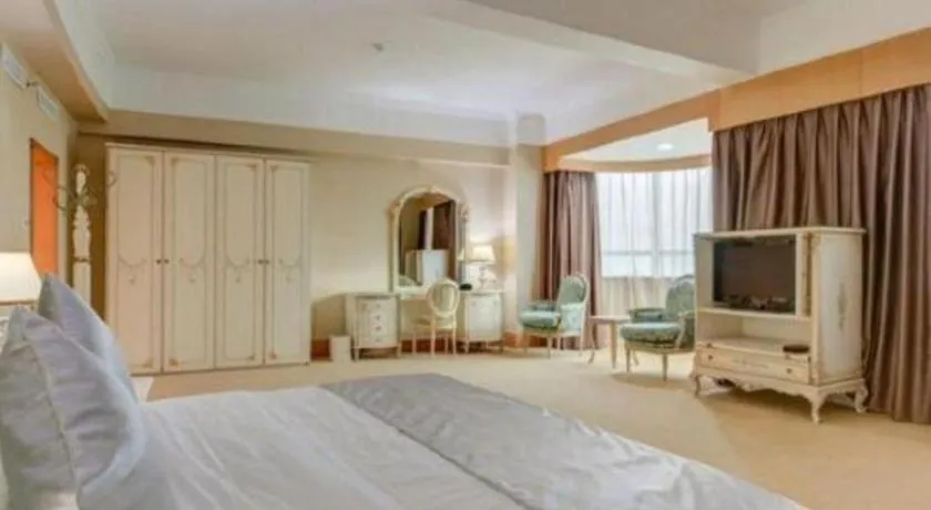 Bed in Zhuhai Dehan Hotel