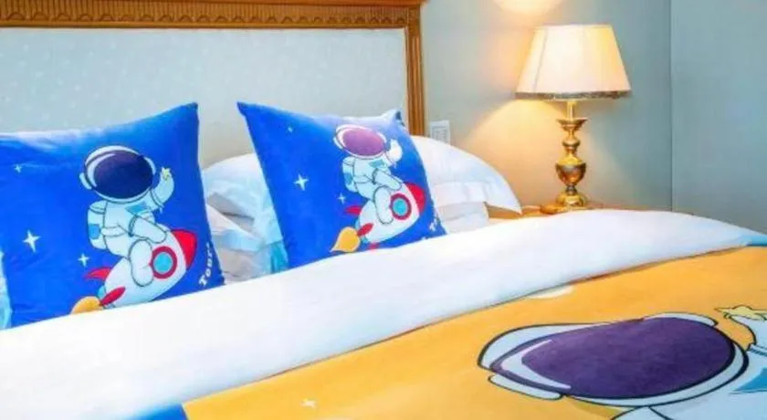 Bed in Zhuhai Dehan Hotel