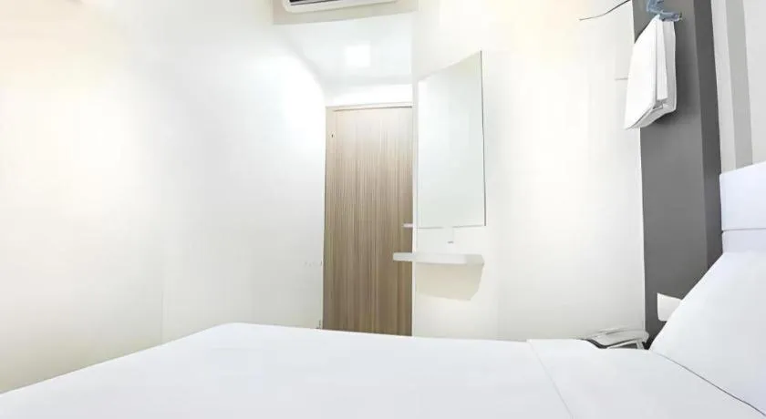 Bed in Redlink Hotel