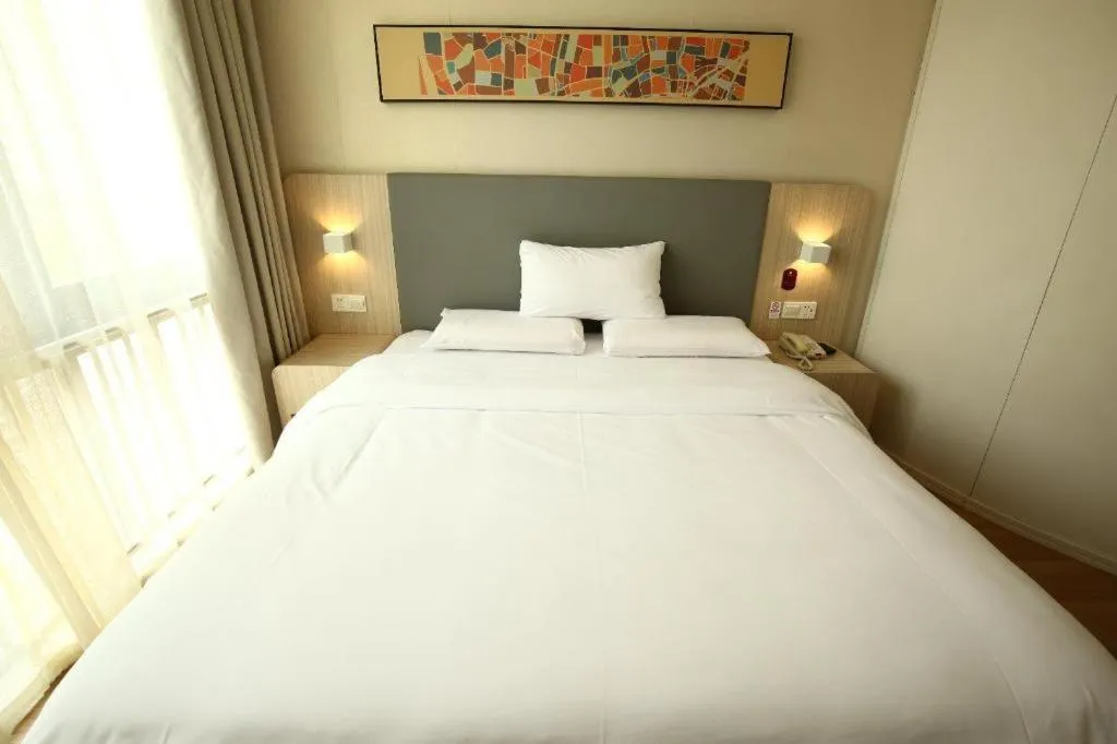 Hanting Hotel Shanghai Guilin Road