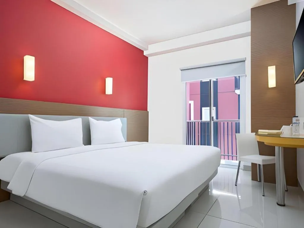 Bed in Amaris Hotel Kupang