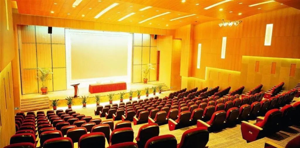 Ocean Spring Metropark Hotel Zhuhai