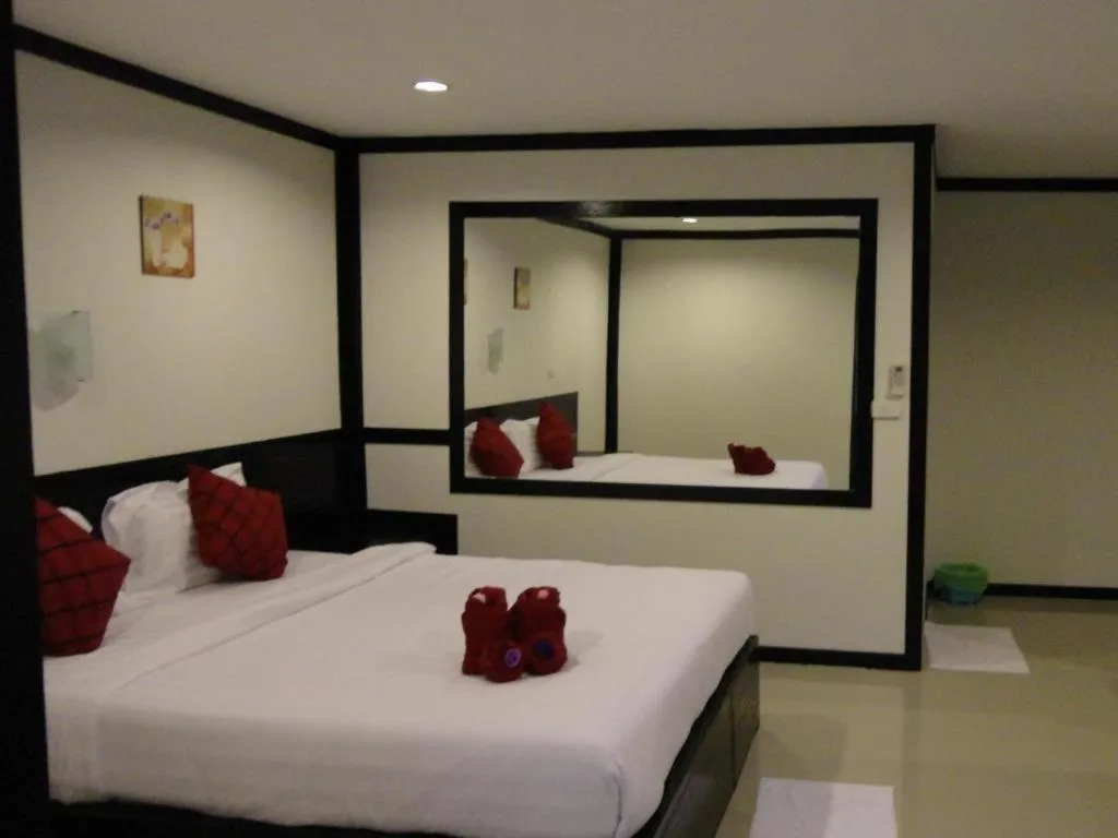 Bed in Love You Resort