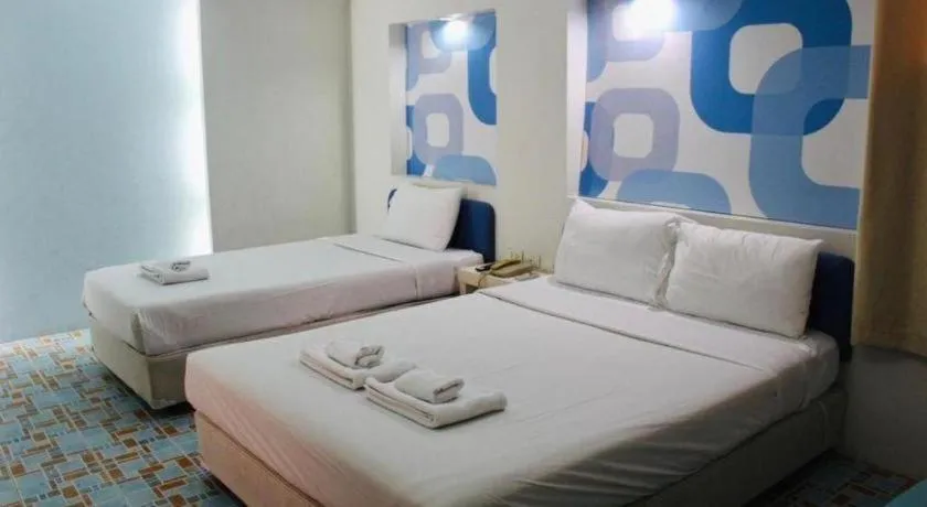 Bed in Bangsaen Villa Hotel