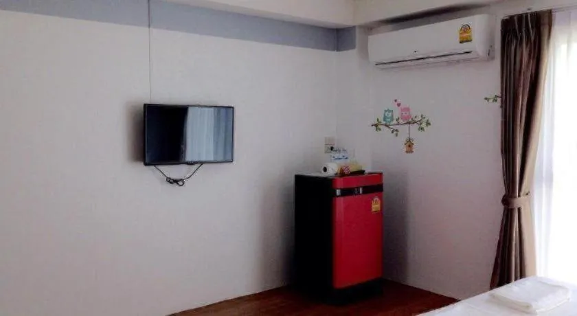 The Pride Hotel At Laemsing