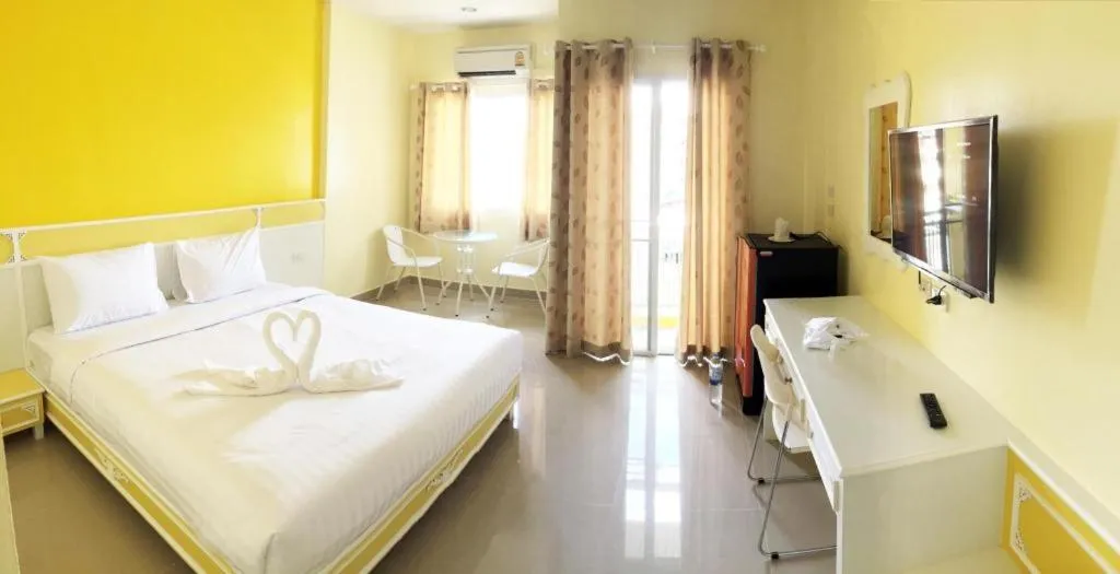 Bed in Holland Resort Phuket