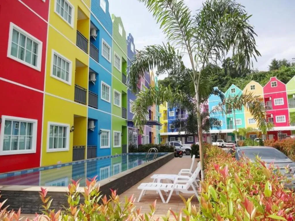 Holland Resort Phuket