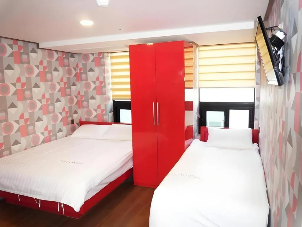 Bed in Myeongdong Mom House