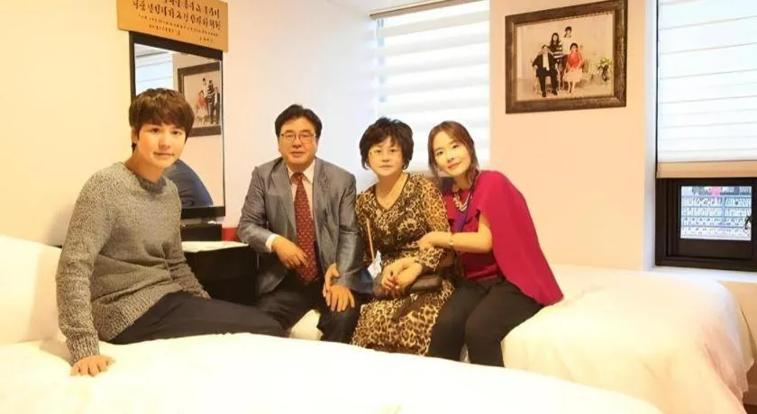 Bed in Myeongdong Mom House