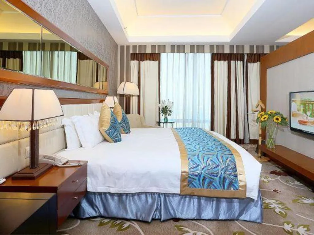 Bed in Regency Hotel