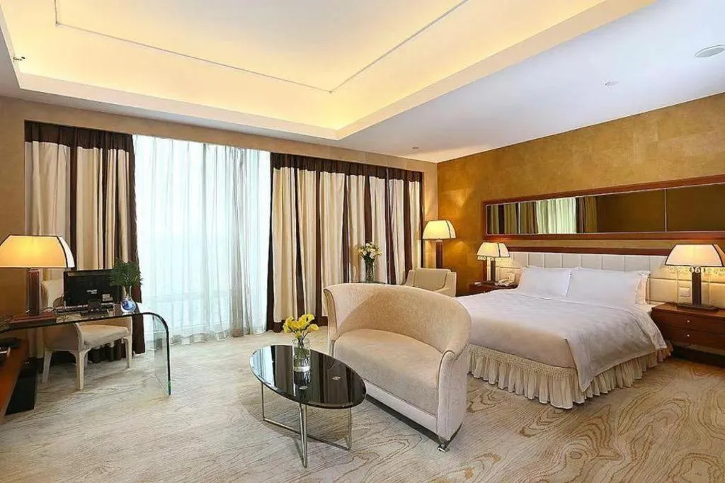 Bed in Regency Hotel