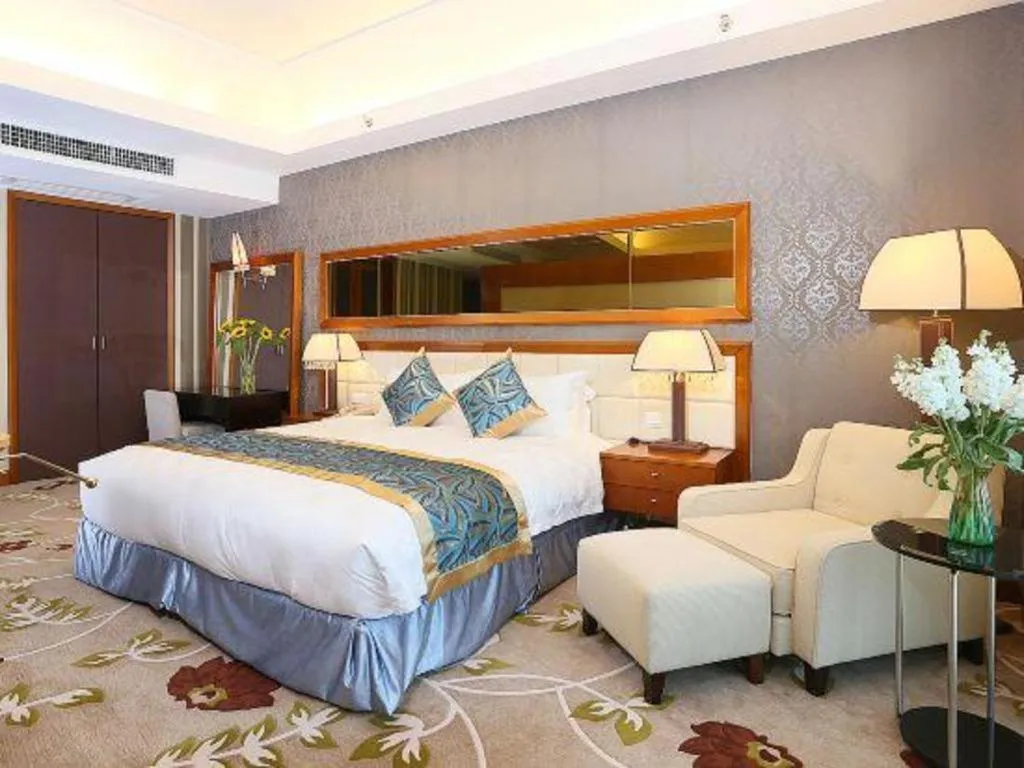 Bed in Regency Hotel