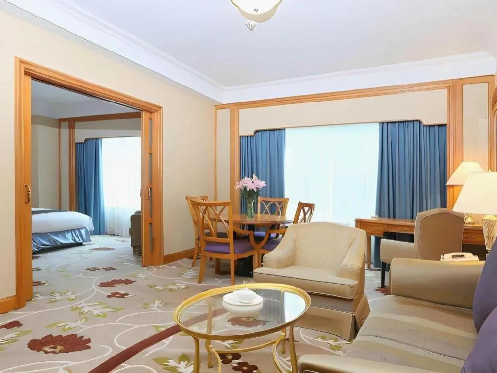 Bed in Regency Hotel