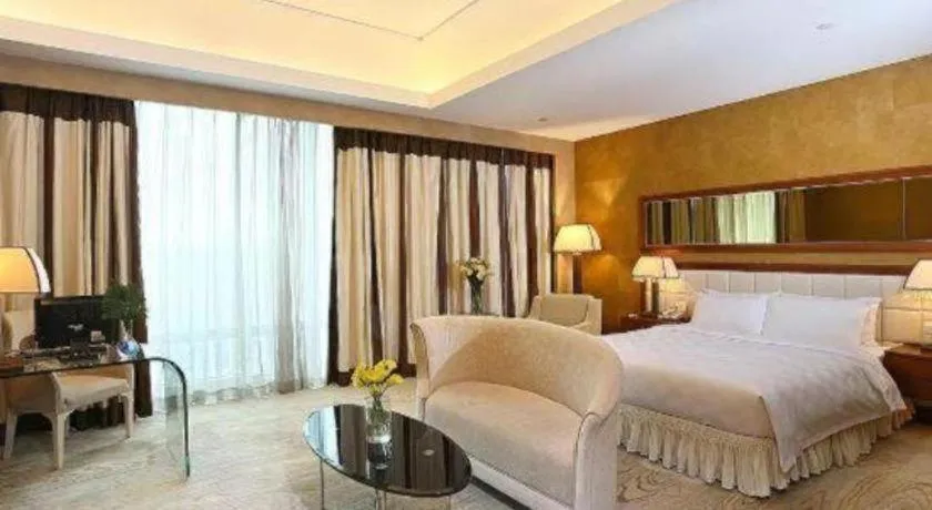 Bed in Regency Hotel