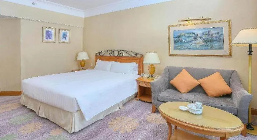 Bed in Regency Hotel