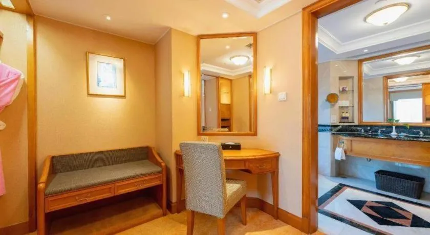 Bed in Regency Hotel