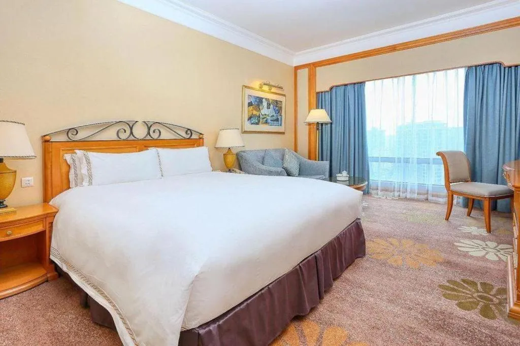 Bed in Regency Hotel