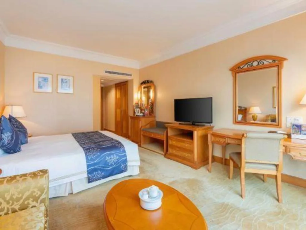 Bed in Regency Hotel