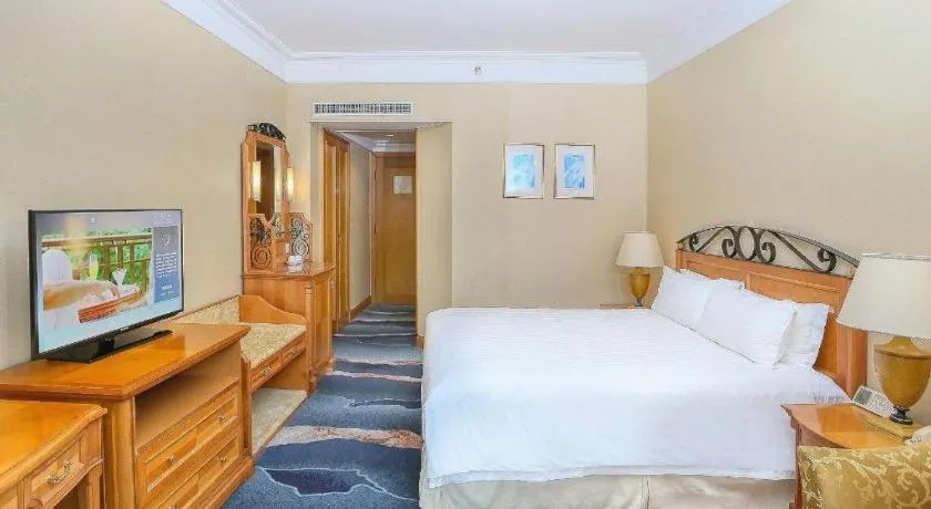 Bed in Regency Hotel