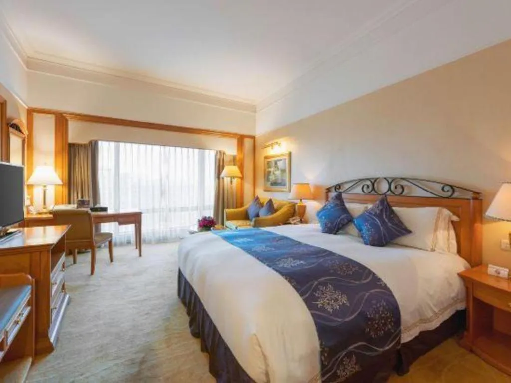 Bed in Regency Hotel