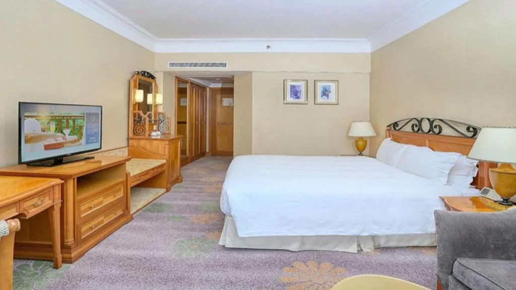 Bed in Regency Hotel