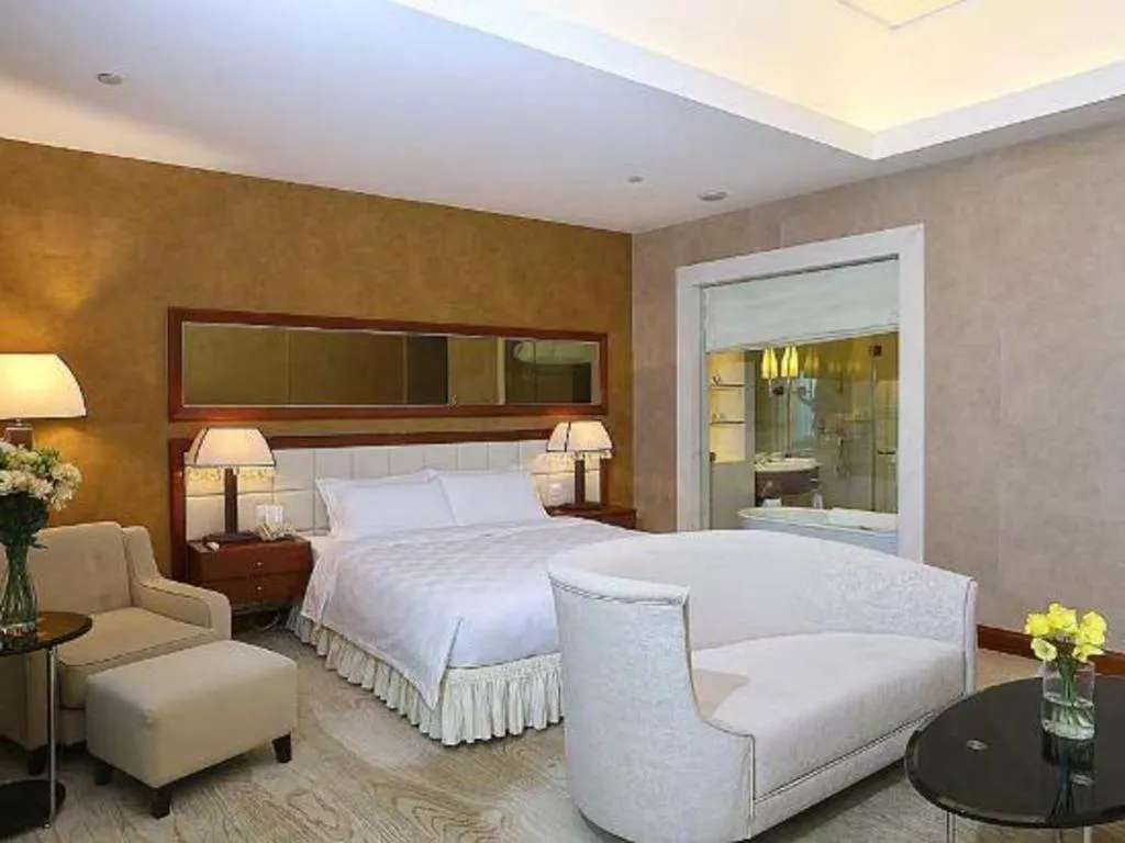 Bed in Regency Hotel