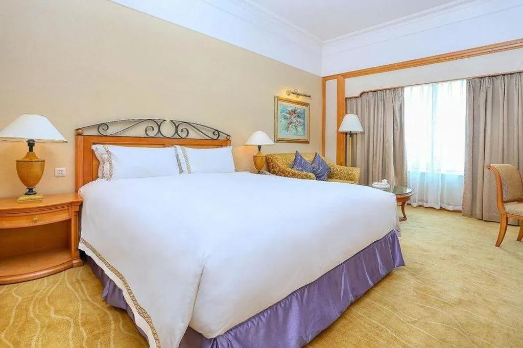 Bed in Regency Hotel