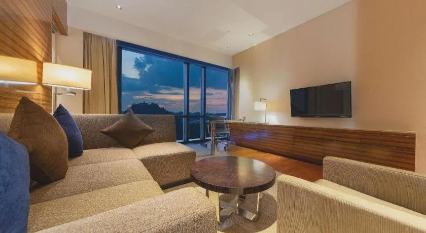 New World Guiyang Hotel