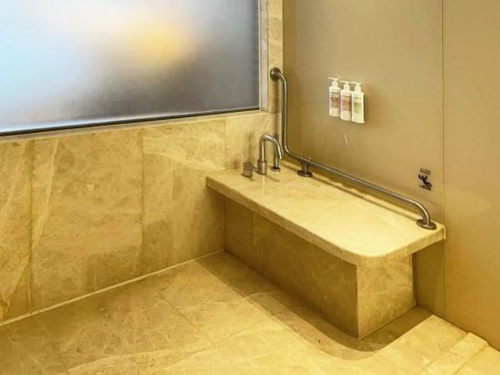 New World Guiyang Hotel