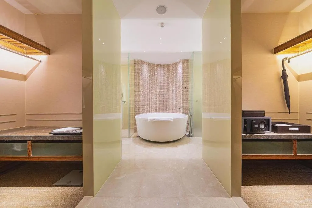 New World Guiyang Hotel