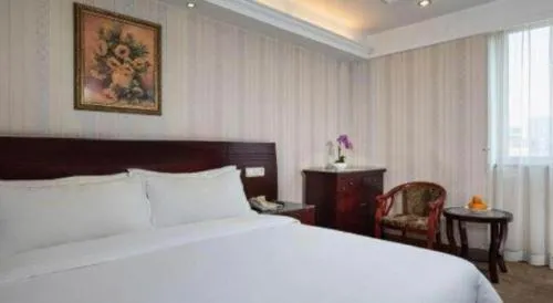 Vienna Hotel Hangzhou Binkang Road Metro Station