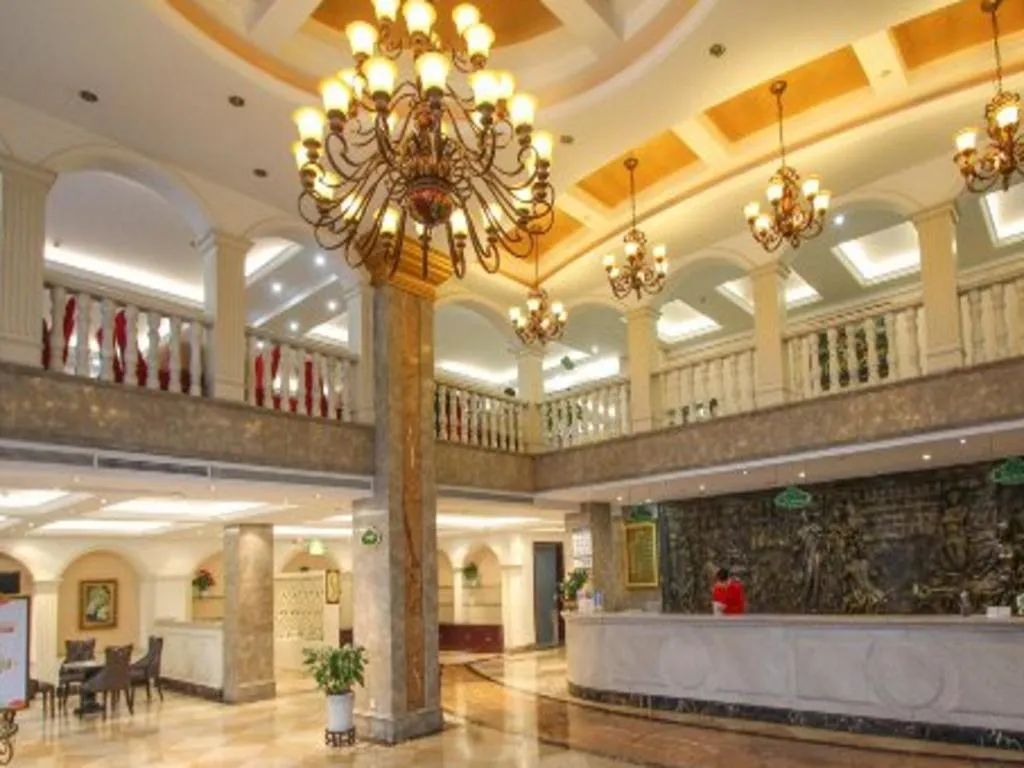 Vienna Hotel Hangzhou Binkang Road Metro Station