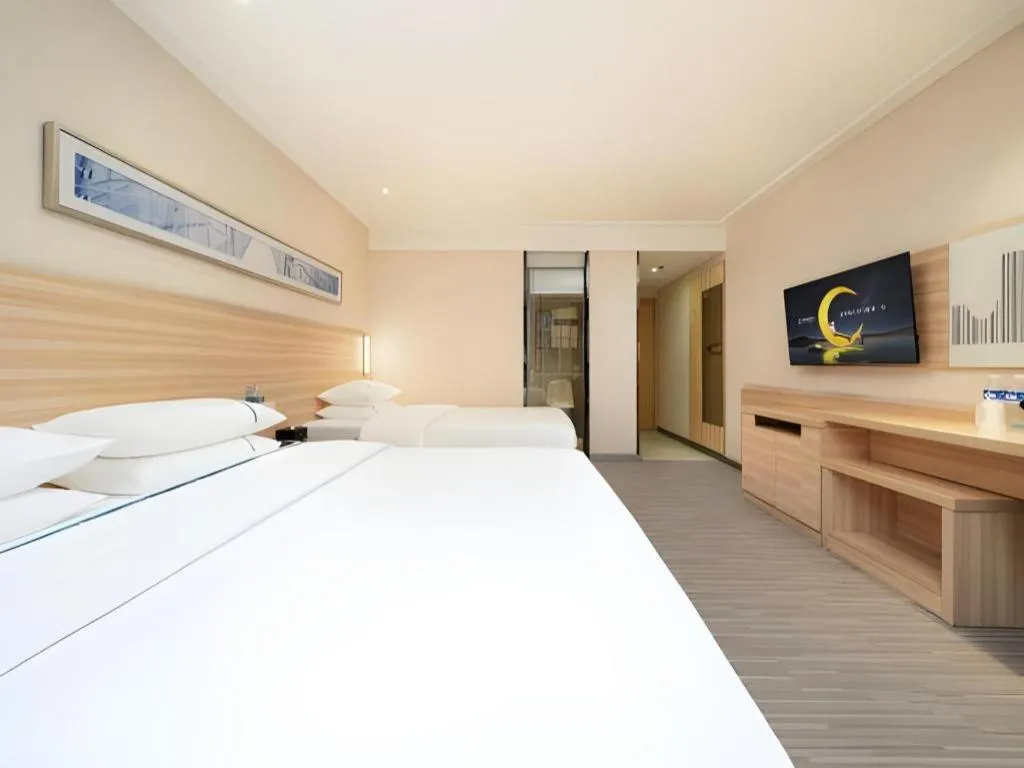 Bed in City Comfort Inn Nanning Chaoyang Square Metro Station