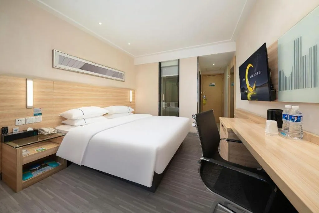 Bed in City Comfort Inn Nanning Chaoyang Square Metro Station