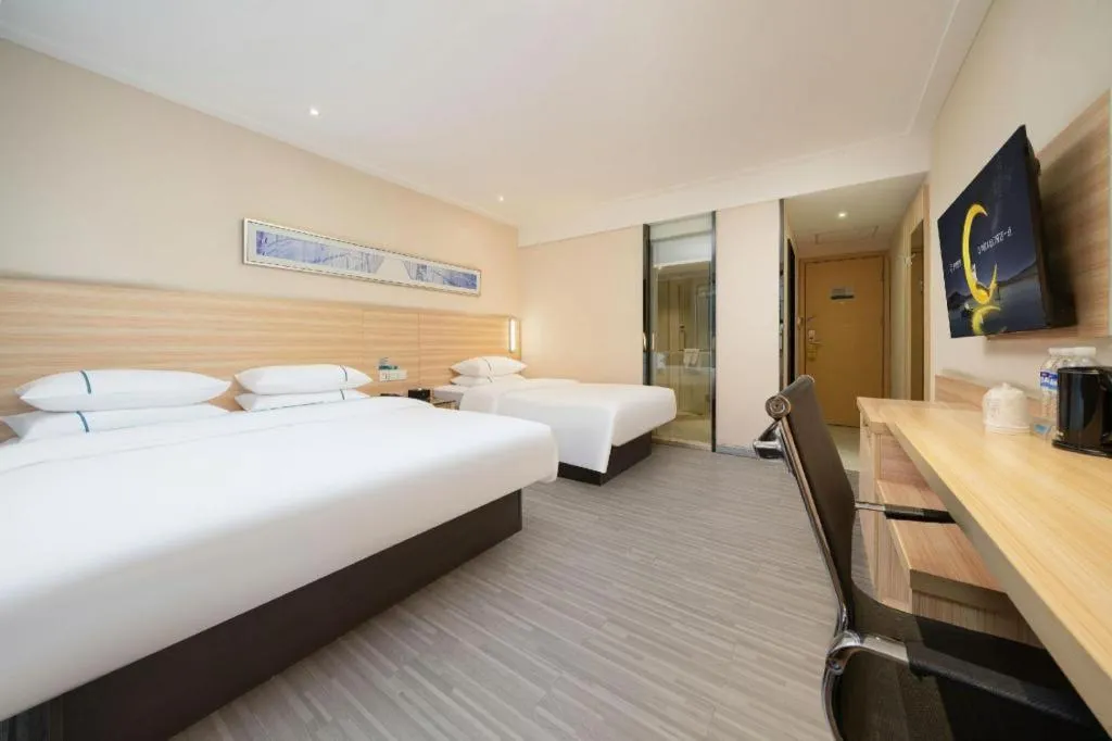 Bed in City Comfort Inn Nanning Chaoyang Square Metro Station