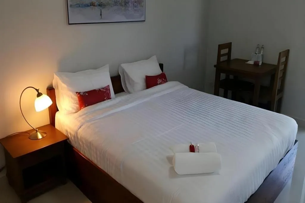 Bed in Iyara Residence