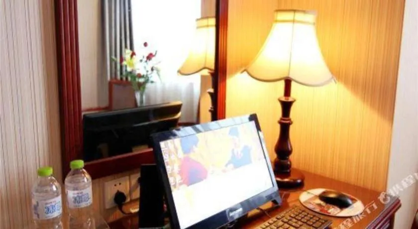 Vienna Hotel Nanning Train Station