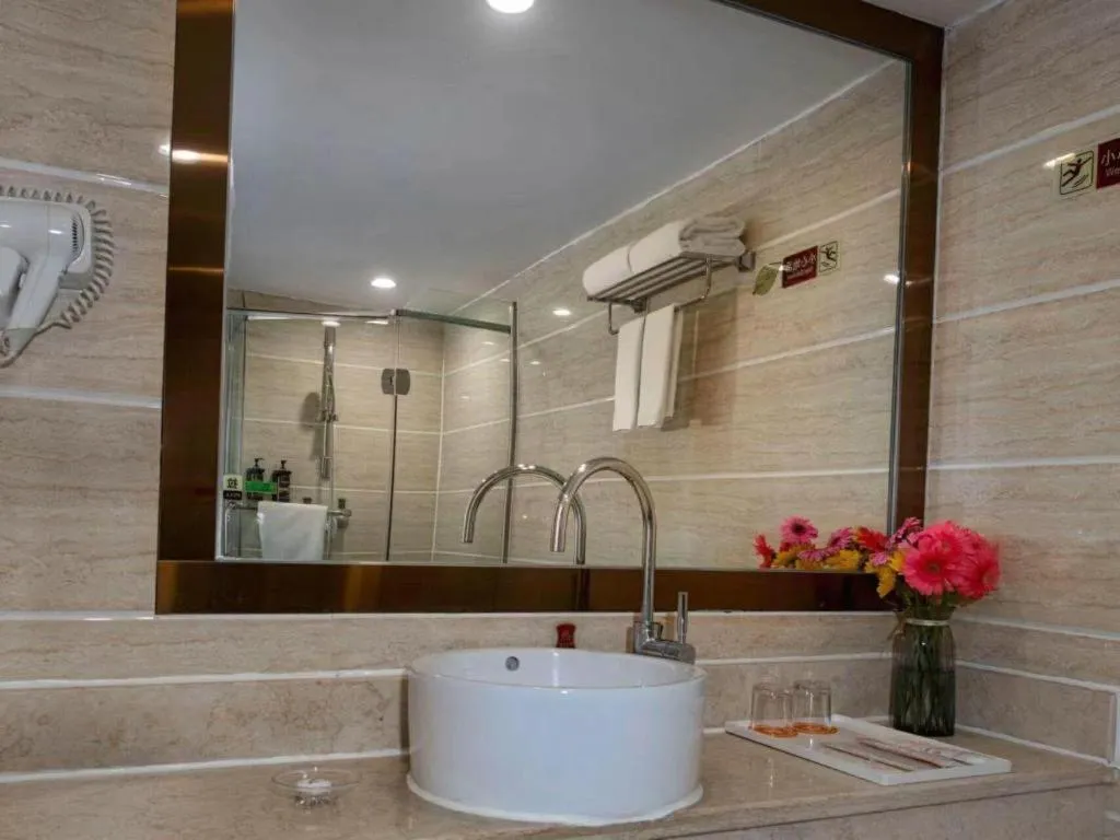 Vienna Hotel Nanning Train Station