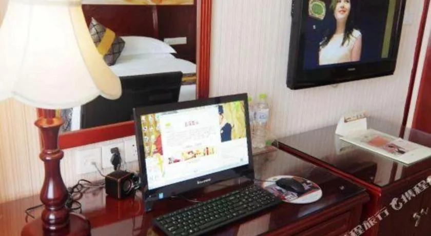 Bed in Vienna Hotel Nanning Train Station