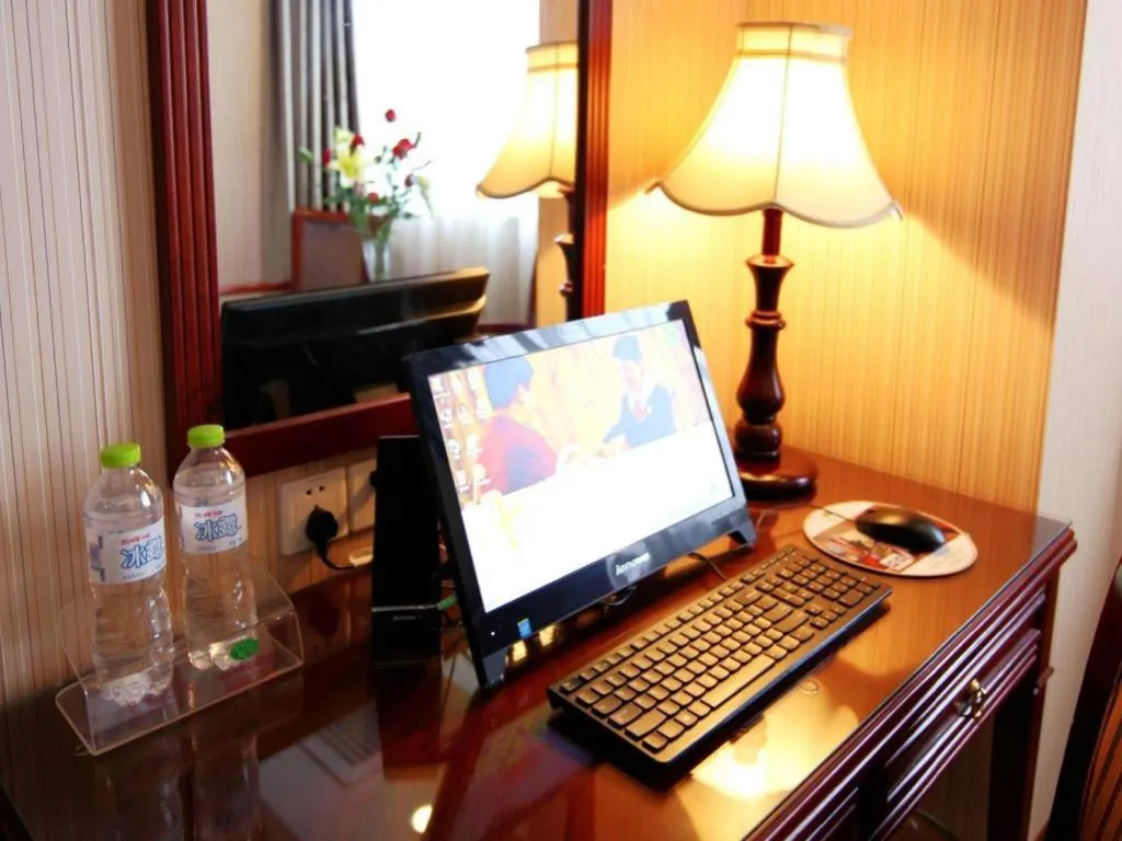 Vienna Hotel Nanning Train Station