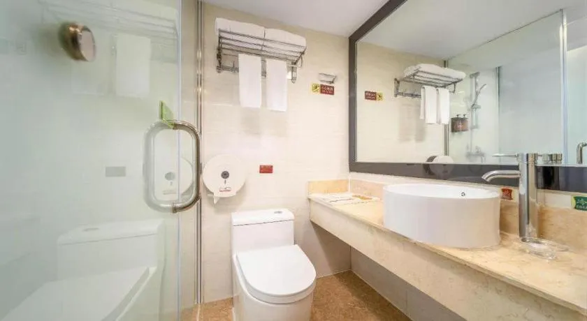 Vienna Hotel Nanning Train Station