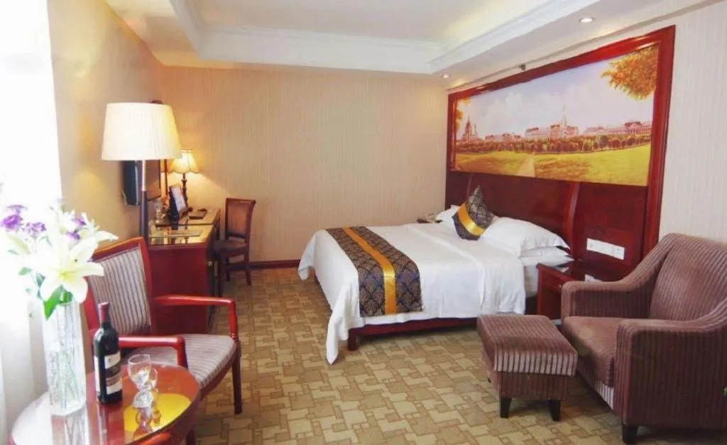 Bed in Vienna Hotel Nanning Train Station