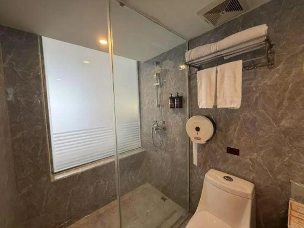 Vienna Hotel Nanning Train Station