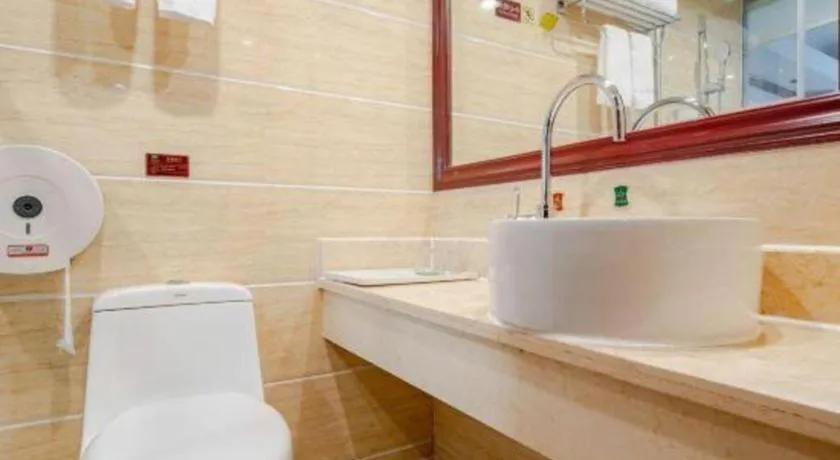 Vienna Hotel Nanning Train Station